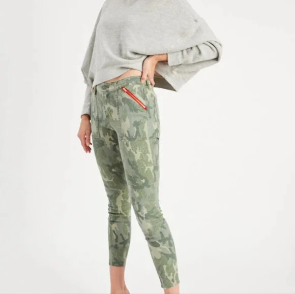 NWT Etienne Marcel Camo Red Zipper Skinny Jeans Sz 28 - Picture 2 of 11